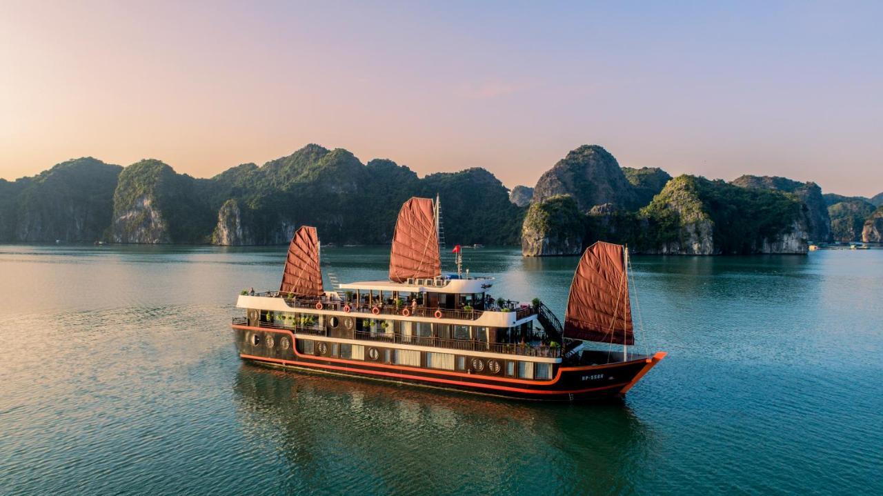 Cozy Boutique Cruise Hotel Dong Khe Sau Exterior foto